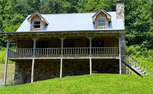 House in Parrottsville, Tennessee, United States 1