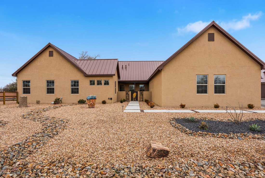House in Corrales, New Mexico, United States 3 - 17792127