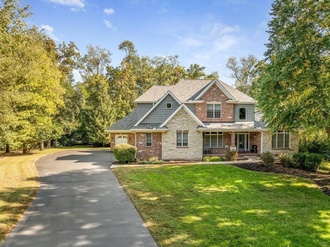 House in Caledonia, Illinois, United States 2 - 17792806