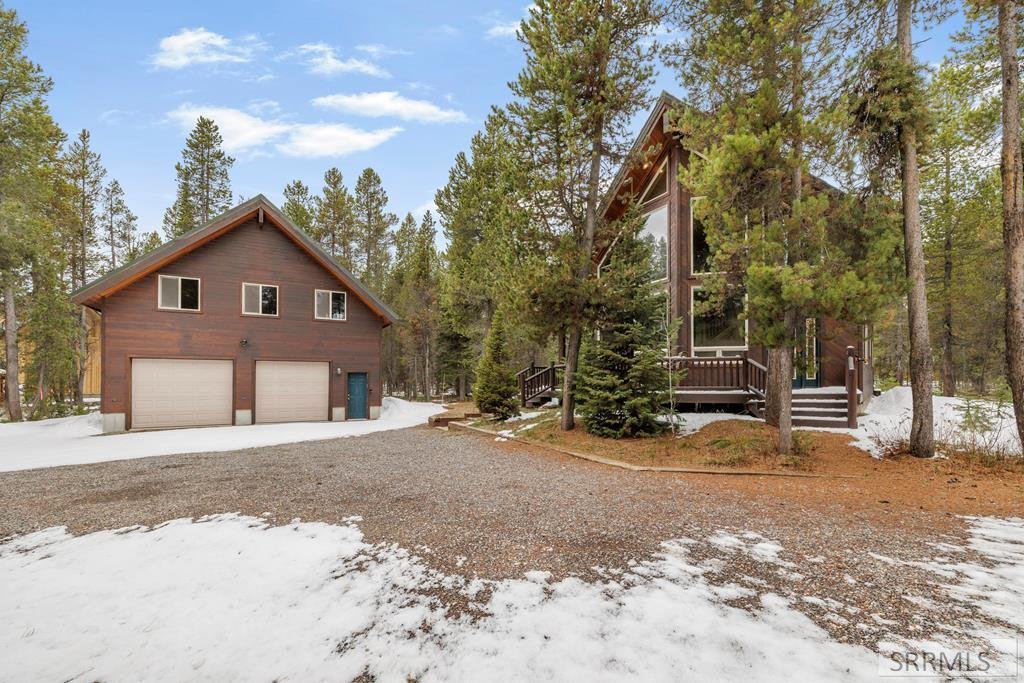 House in Island Park, Idaho, United States 2 - 17791901