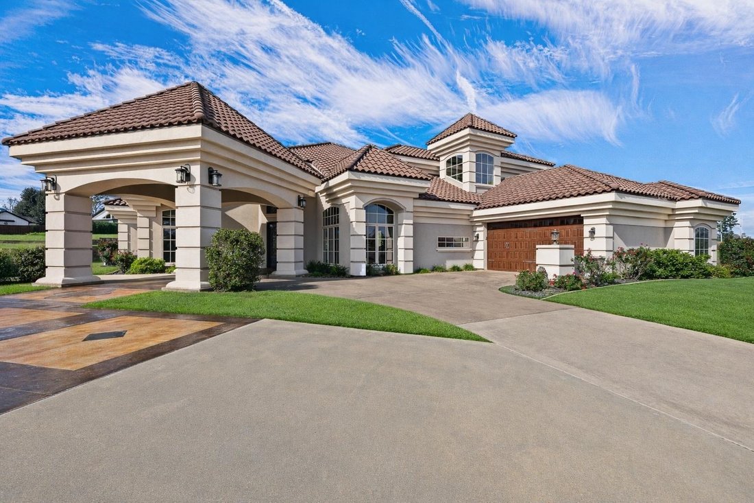 House in Longview, Texas, United States 2 - 17792104