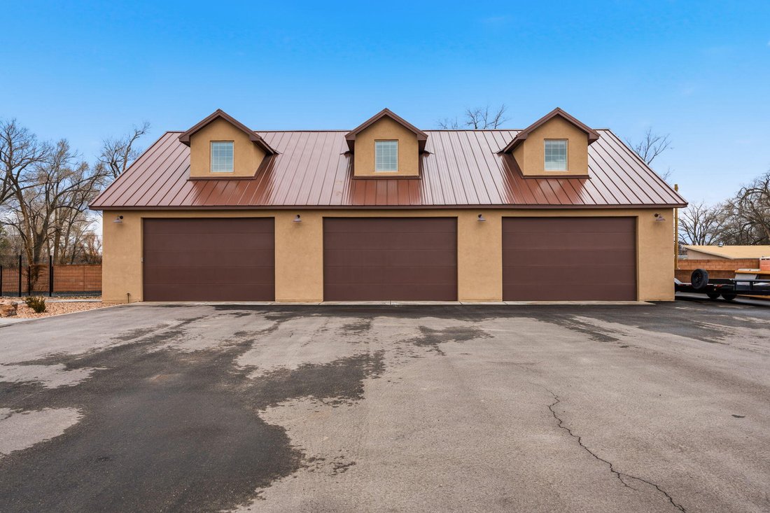 House in Corrales, New Mexico, United States 4 - 17792127