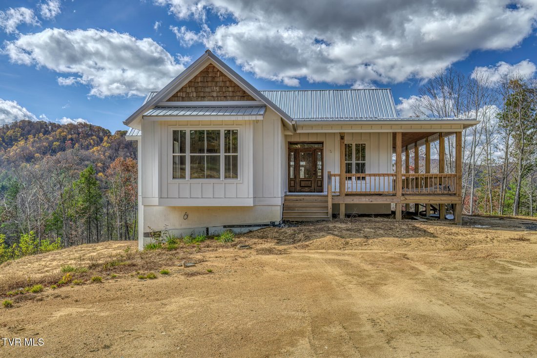 House in Roan Mountain, Tennessee, United States 2 - 17791294