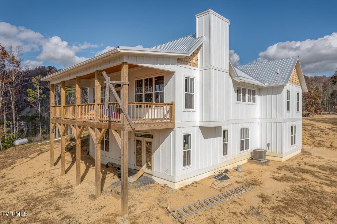 House in Roan Mountain, Tennessee, United States 1 - 17791294