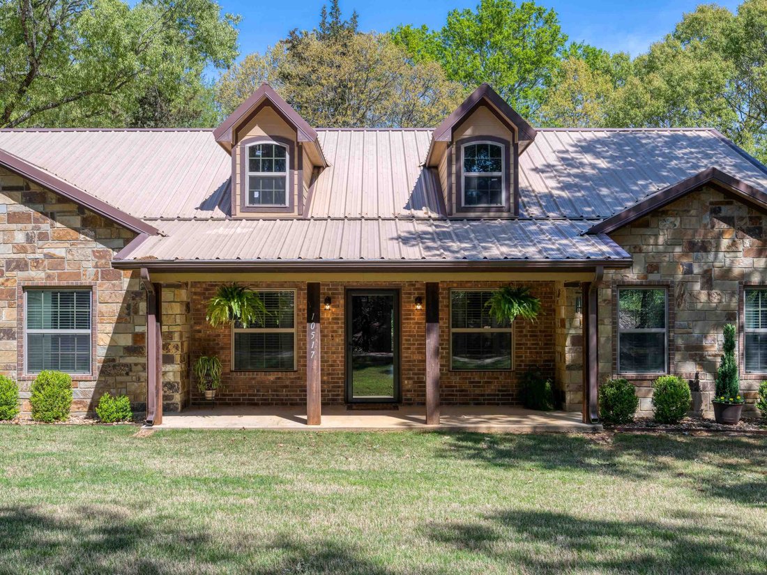 House in Palestine, Texas, United States 3 - 17792163