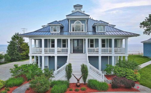 Haus in Menominee, Michigan, Vereinigte Staaten 1