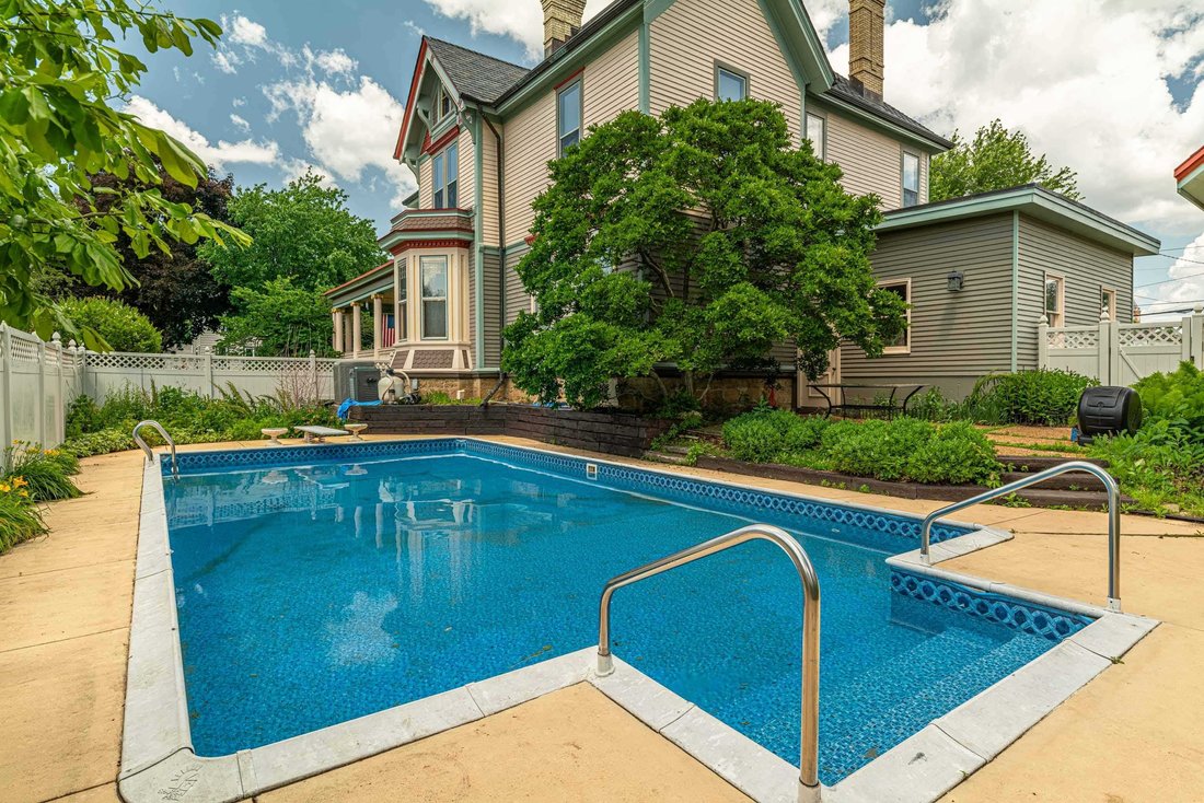 House in Monroe, Wisconsin, United States 3 - 17792976