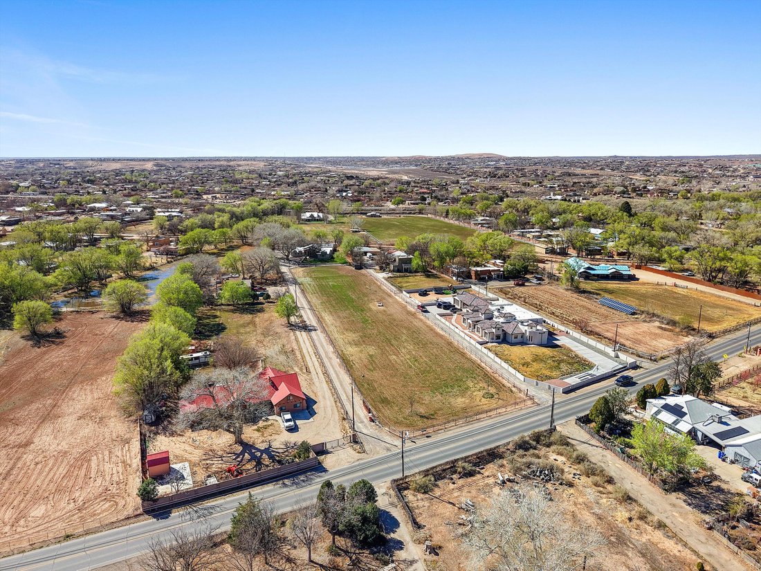 House in Corrales, New Mexico, United States 1 - 17792562