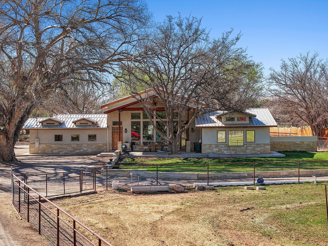 House in Corrales, New Mexico, United States 5 - 17792562
