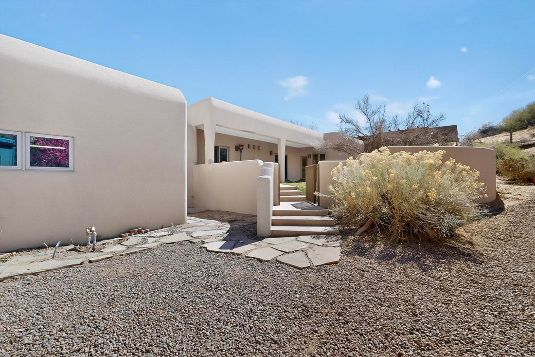 House in Corrales, New Mexico, United States 5 - 17792458