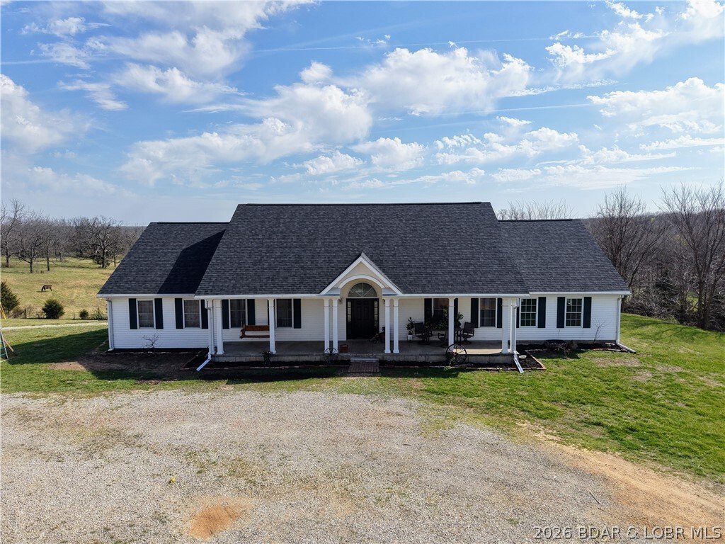 House in Cole Camp, Missouri, United States 1 - 17791700