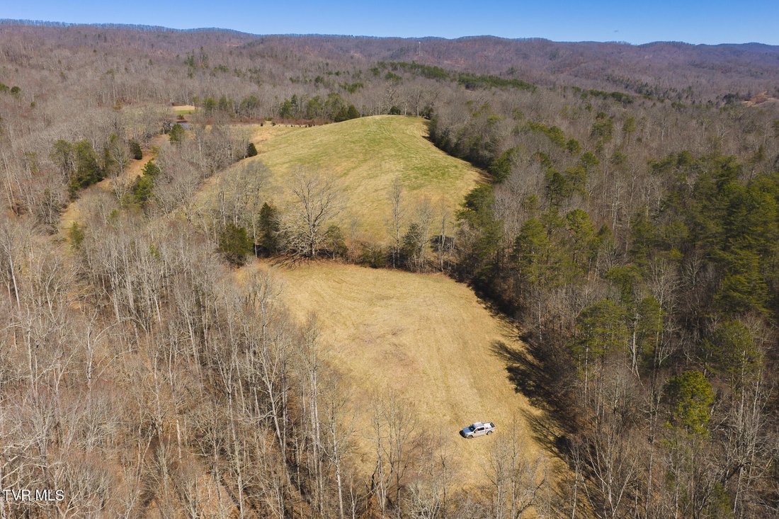 House in Sneedville, Tennessee, United States 3 - 17791344