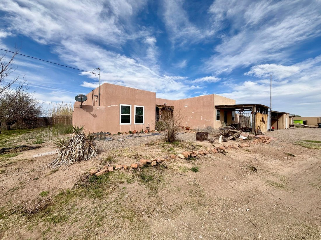 House in Veguita, New Mexico, United States 1 - 17792133