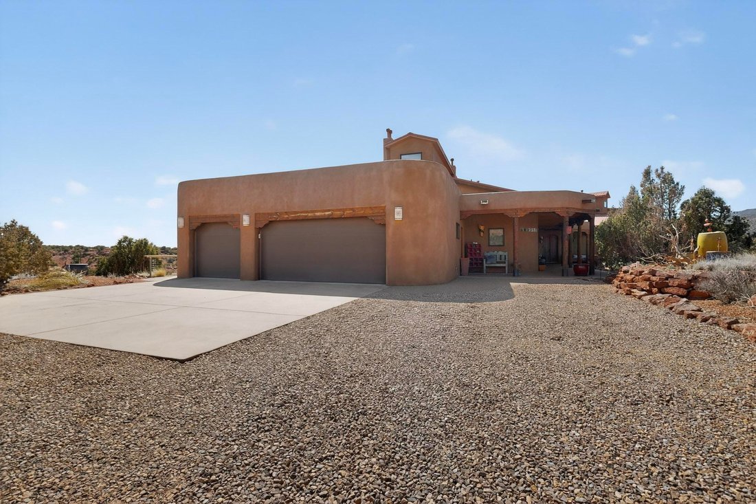House in Jemez Pueblo, New Mexico, United States 2 - 17792391