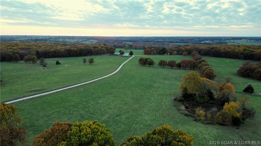 House in Versailles, Missouri, United States 5 - 17791651