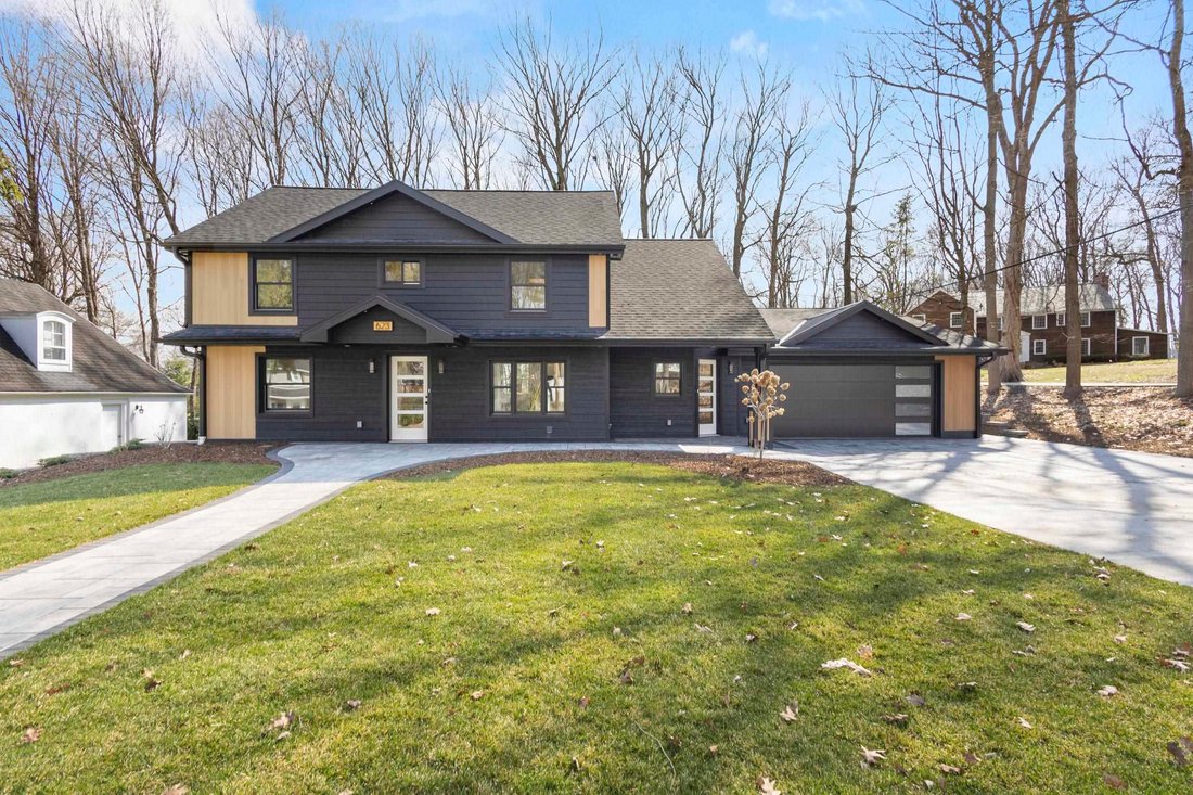 House in Madison, Wisconsin, United States 4 - 17792758
