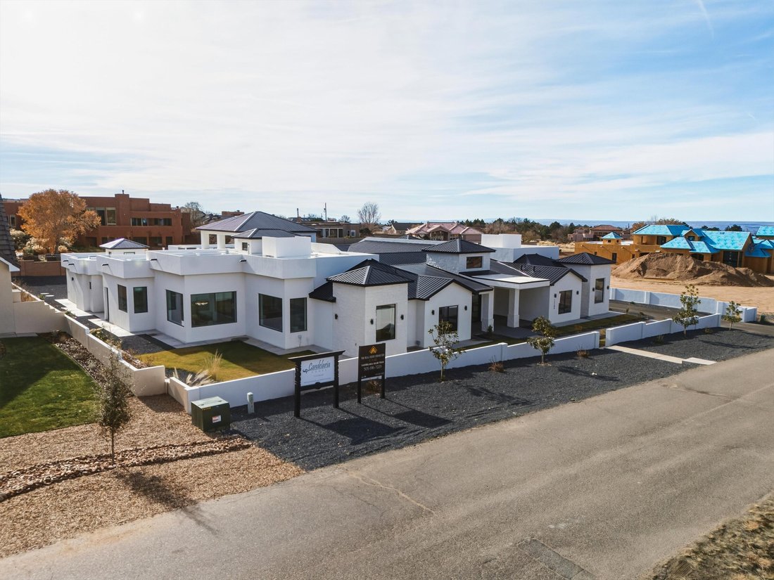 House in Albuquerque, New Mexico, United States 4 - 17792582