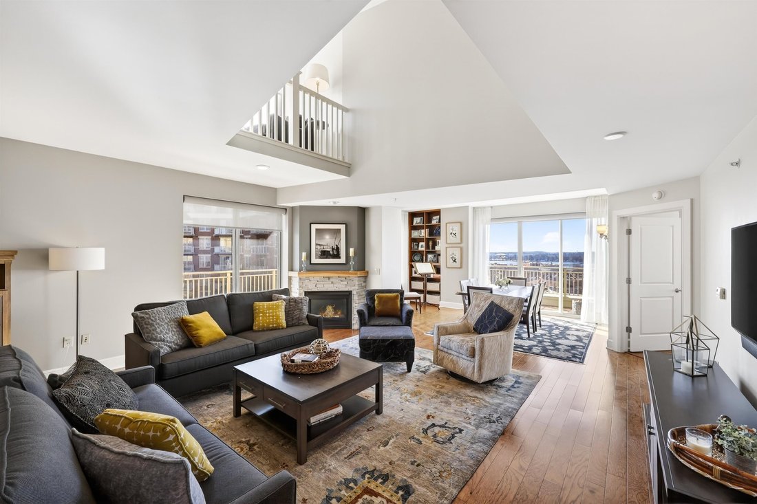 Condo in Madison, Wisconsin, United States 2 - 17792747