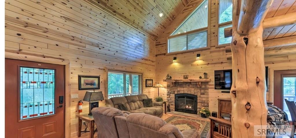 House in Island Park, Idaho, United States 4 - 17792116