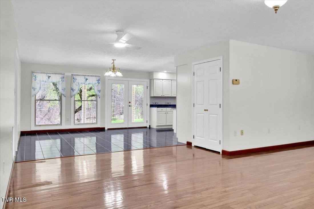 House in Rogersville, Tennessee, United States 4 - 17791252