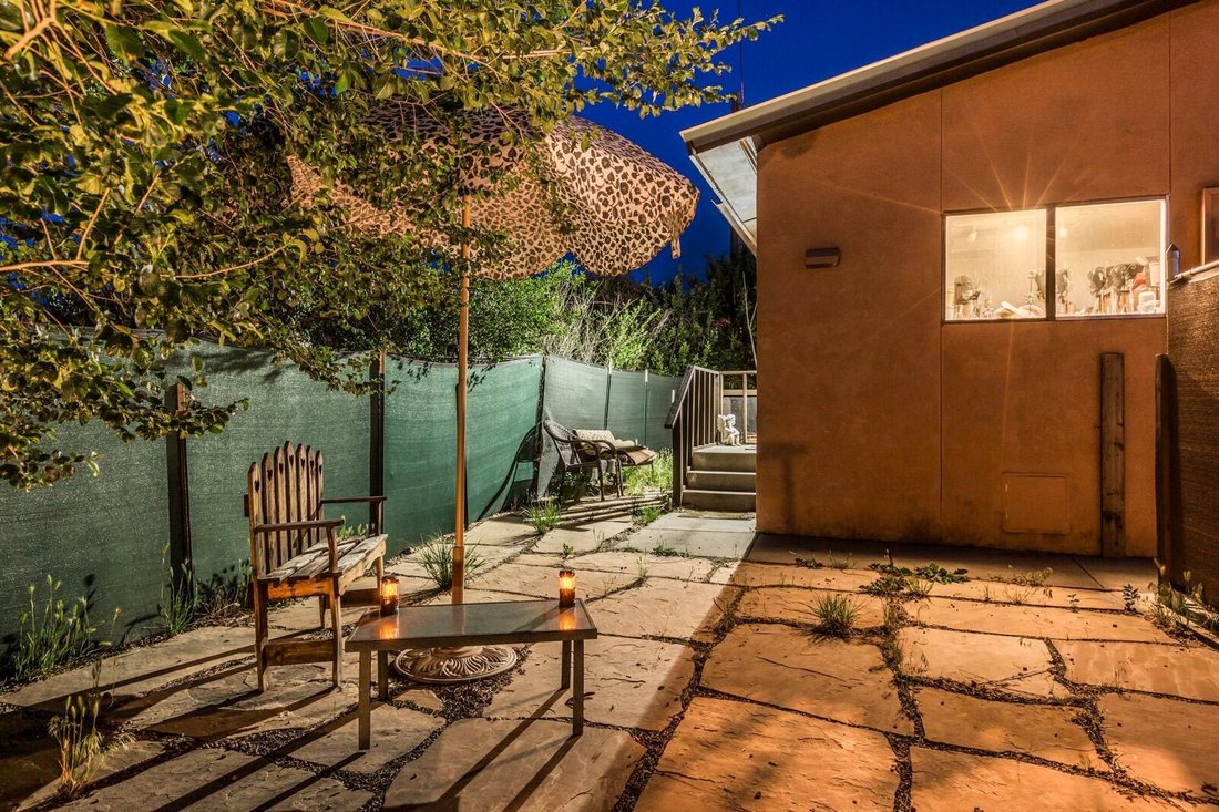 Española, New Mexico, United States 4 - 17792029