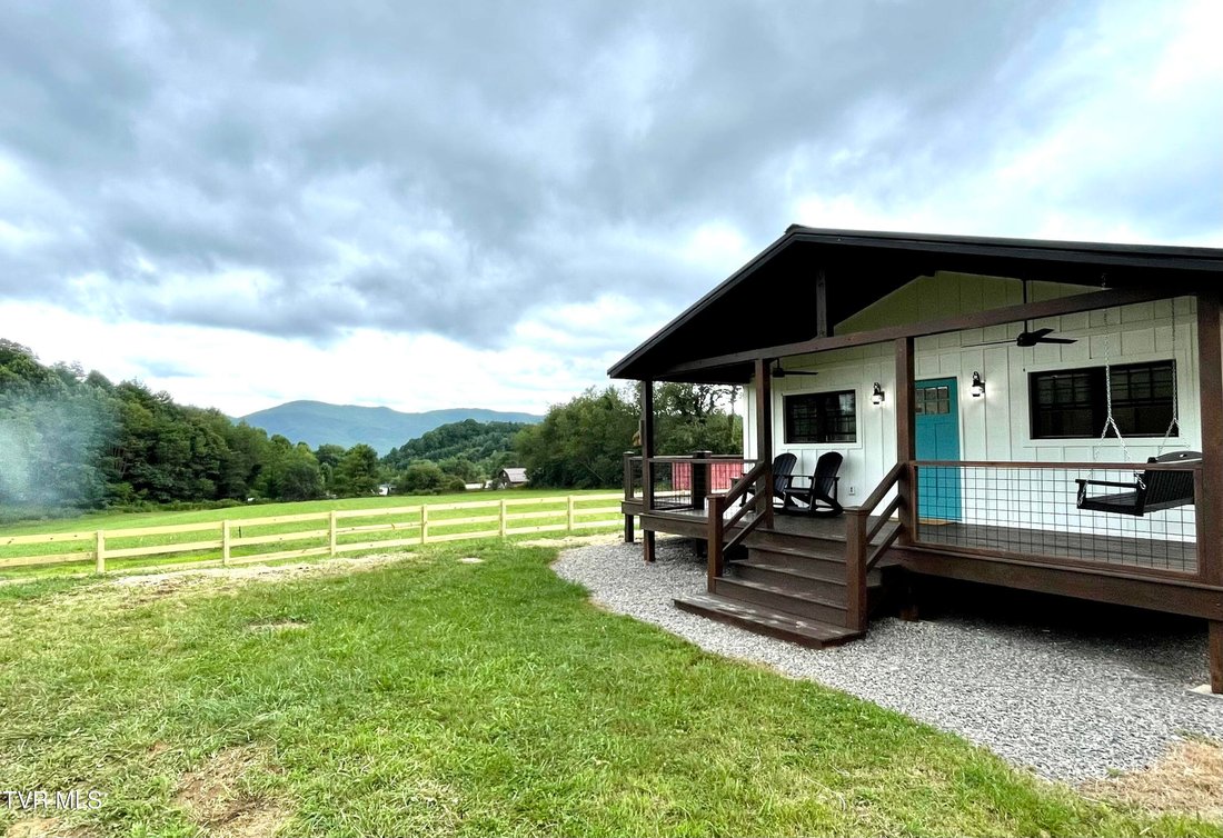 House in Mountain City, Tennessee, United States 4 - 17791409