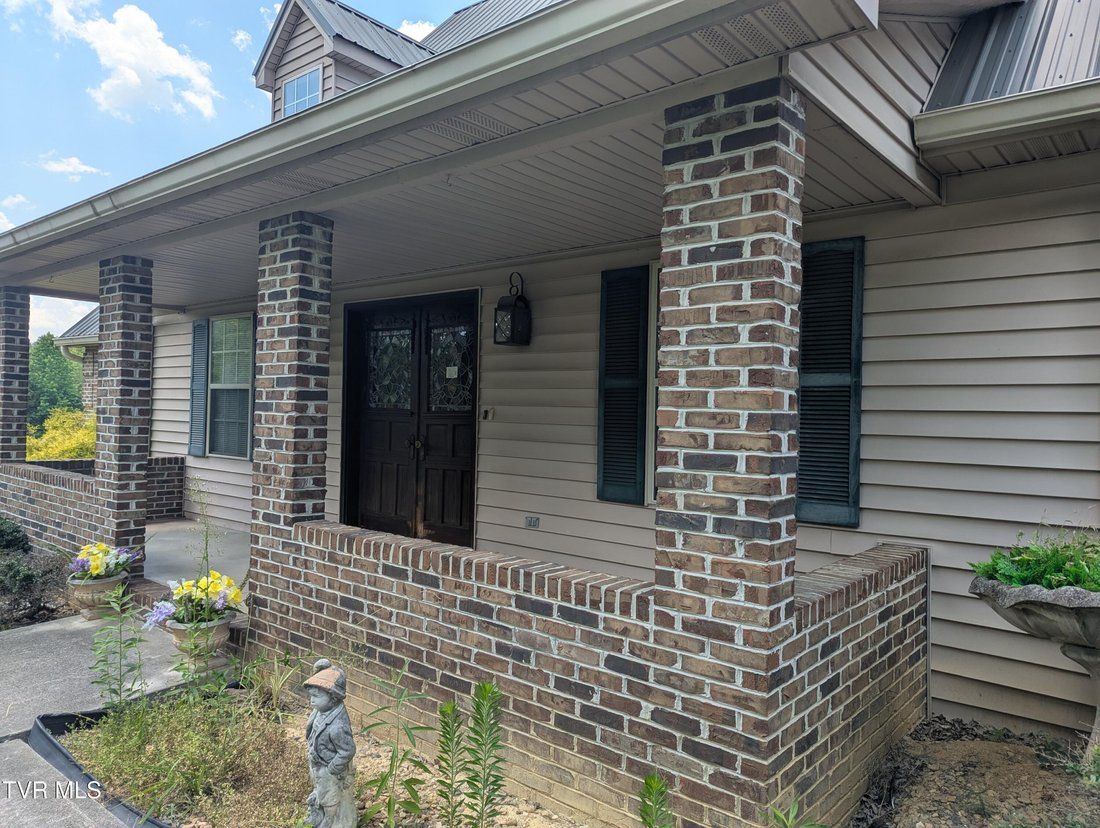 House in Greeneville, Tennessee, United States 4 - 17791484