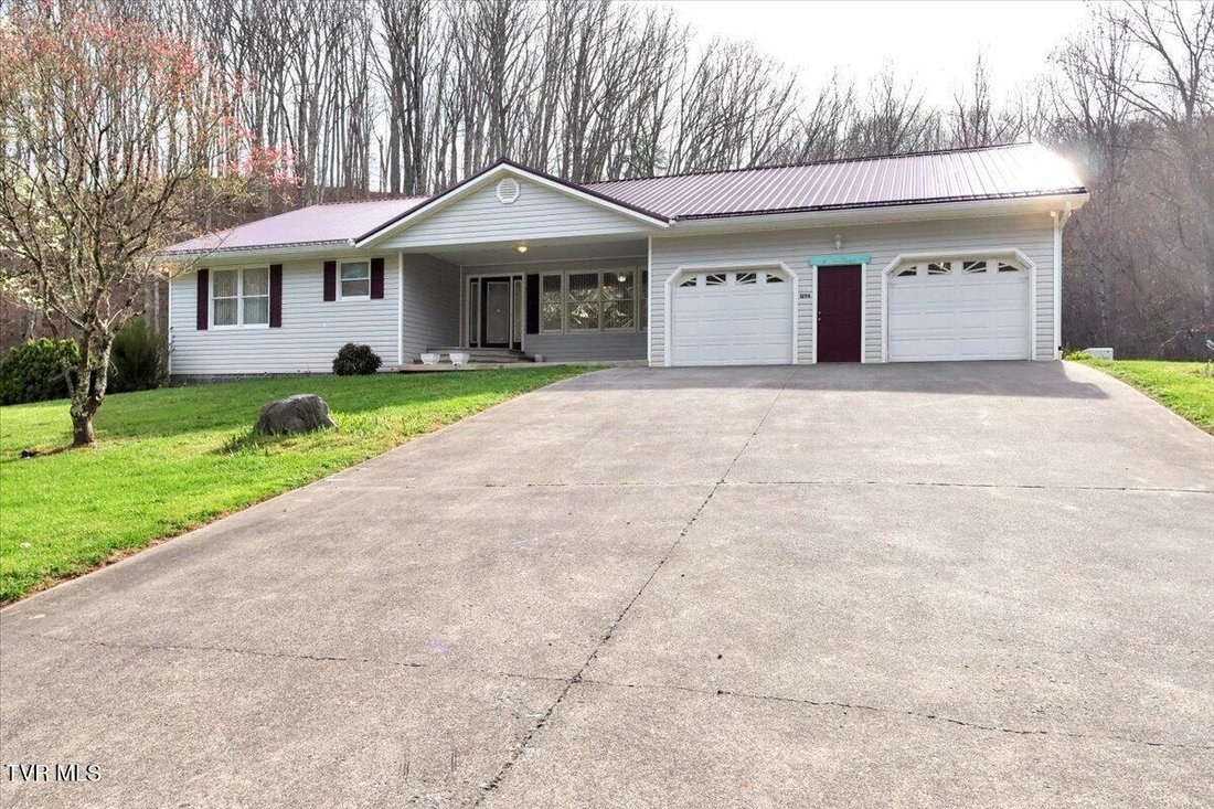 House in Rogersville, Tennessee, United States 2 - 17791252