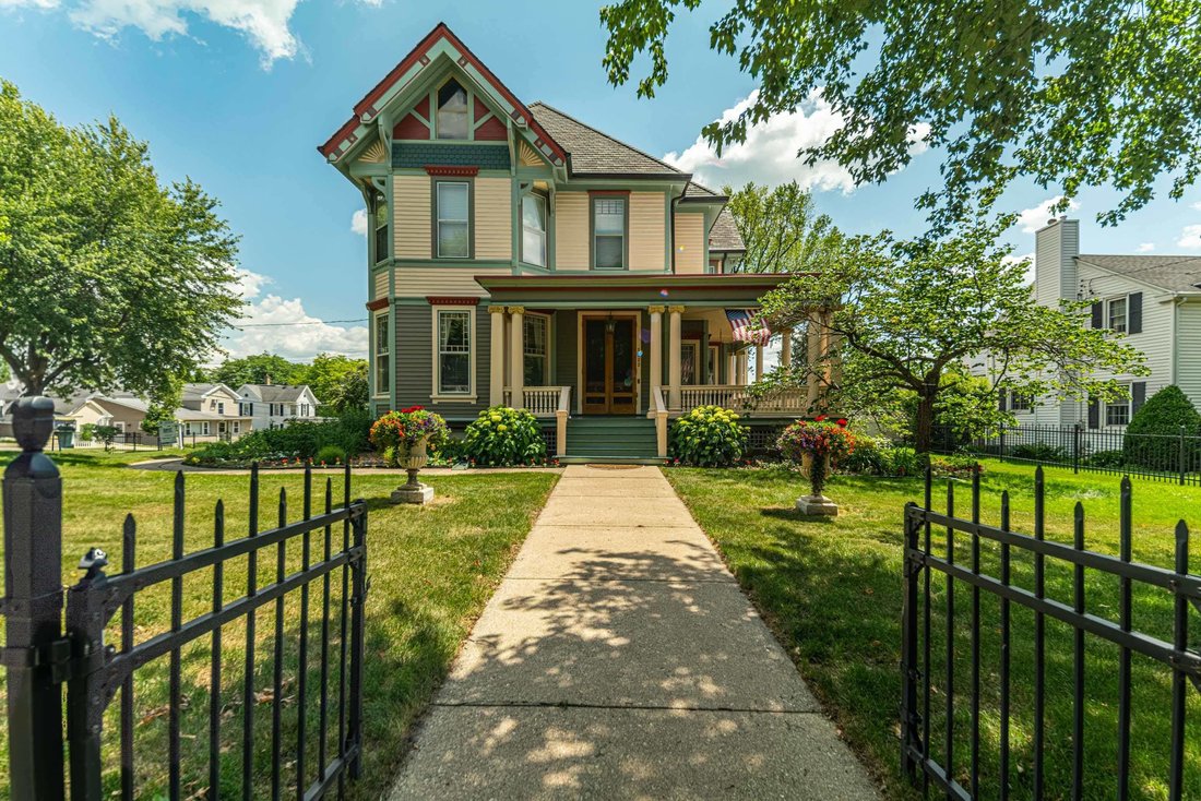 House in Monroe, Wisconsin, United States 2 - 17792976