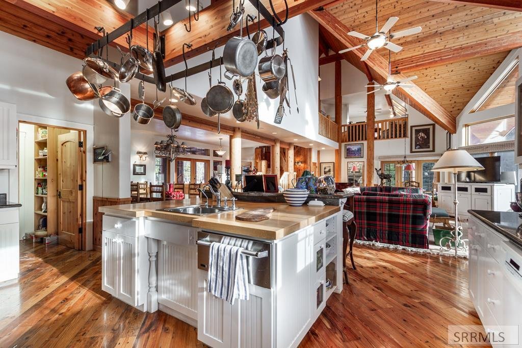 House in Island Park, Idaho, United States 2 - 17791836