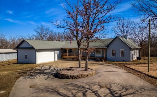 House in Gravois Mills, Missouri, United States 1