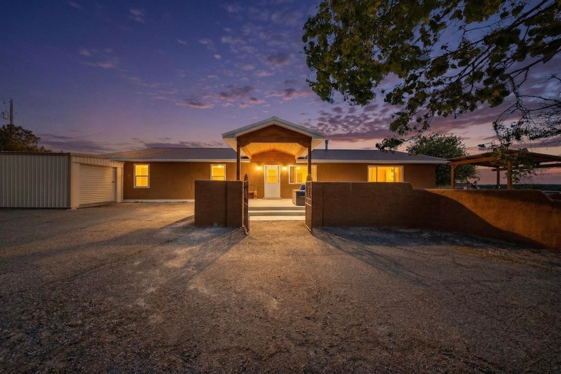 House in Torreon, New Mexico, United States 2 - 17792673