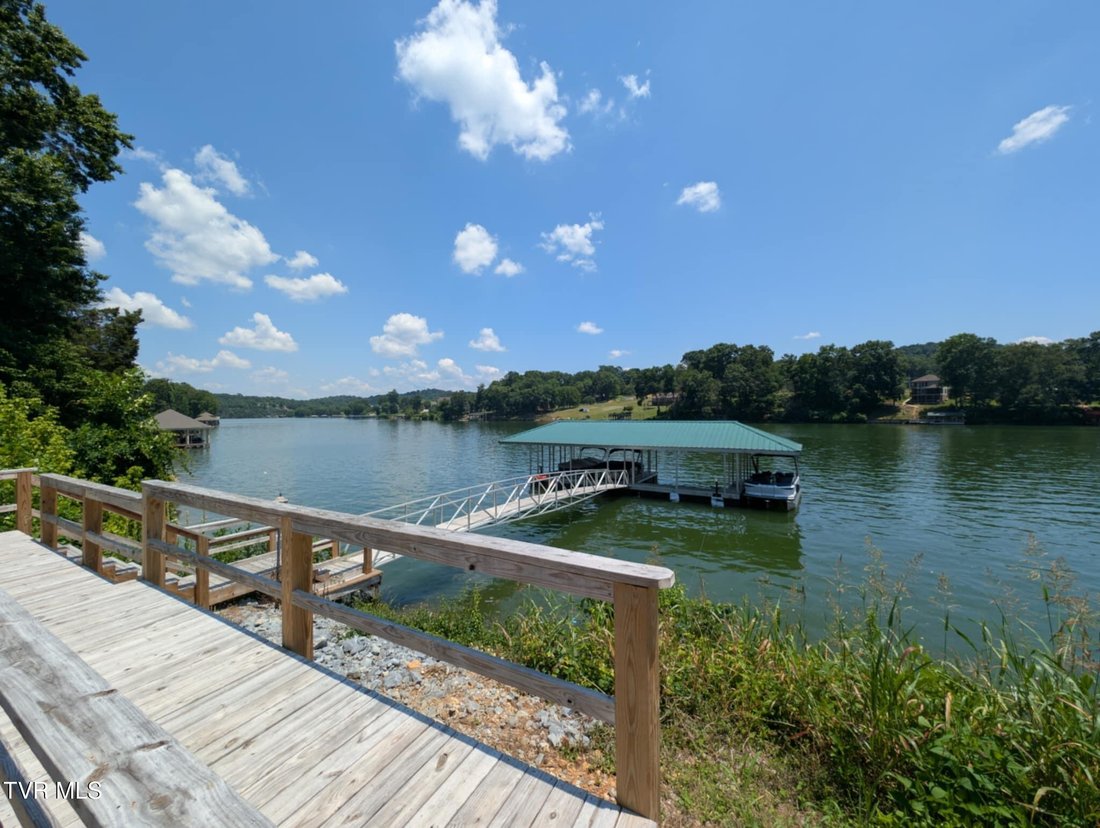 House in Piney Flats, Tennessee, United States 4 - 17791565