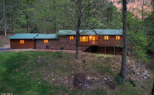 House in Elizabethton, Tennessee, United States 1