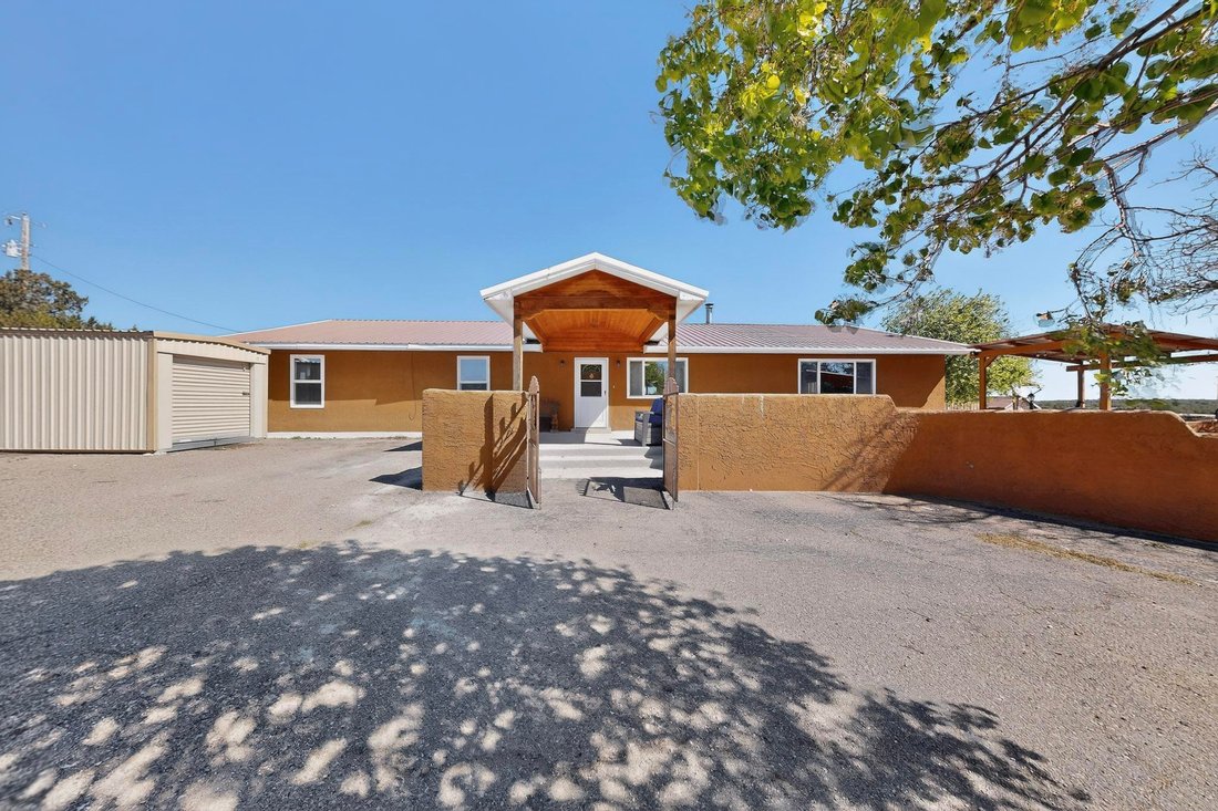 House in Torreon, New Mexico, United States 1 - 17792673