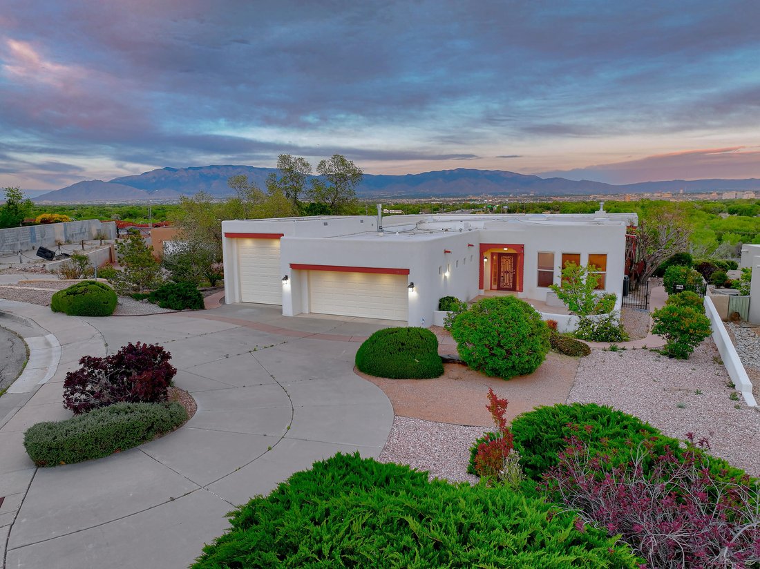 House in Albuquerque, New Mexico, United States 4 - 17792264