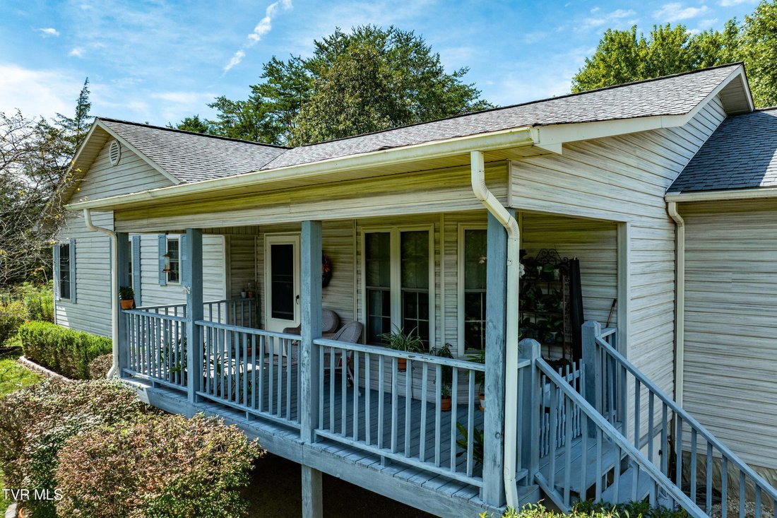 House in Rogersville, Tennessee, United States 2 - 17791439