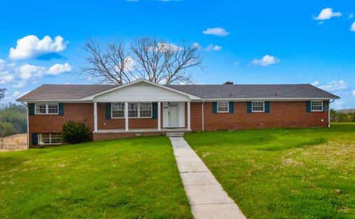 House in Mohawk, Tennessee, United States 1