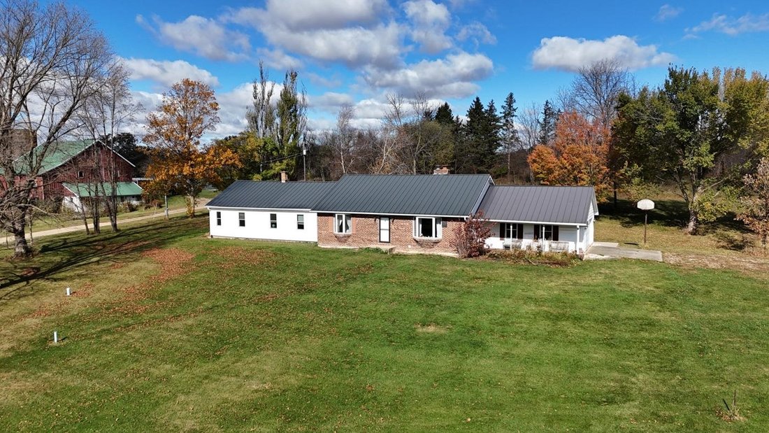 House in Gratiot, Wisconsin, United States 2 - 17792662