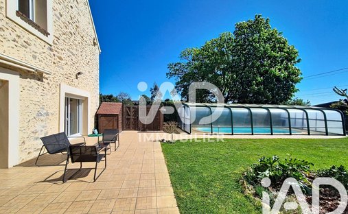 Casa en Ozouer-le-Voulgis, Isla de Francia, Francia 1