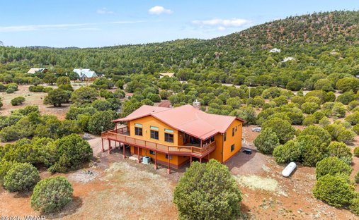 House in Vernon, Arizona, United States 1