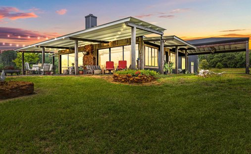 House in Henderson, Texas, United States 1