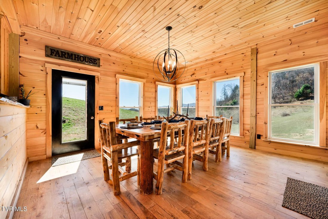 House in Mountain City, Tennessee, United States 4 - 17792140