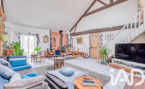 Casa a Bouresches, Alta Francia, Francia 1