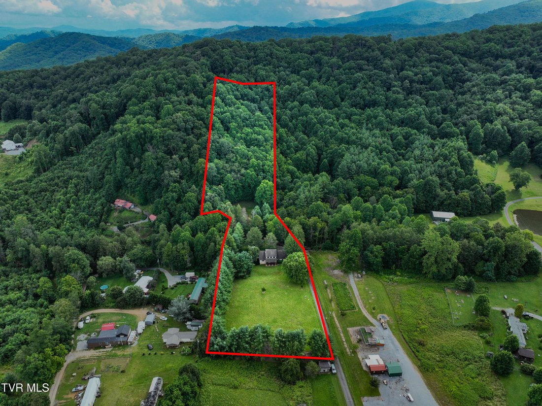 House in Roan Mountain, Tennessee, United States 5 - 17791760