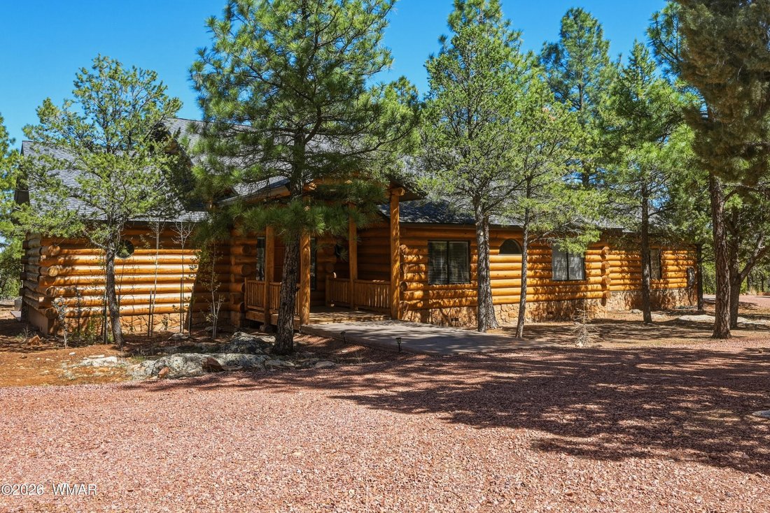 Happy Jack, Arizona, United States 2 - 17791442