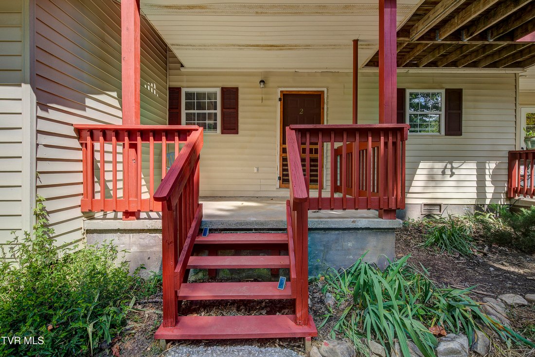 Unicoi, Tennessee, United States 5 - 17791378