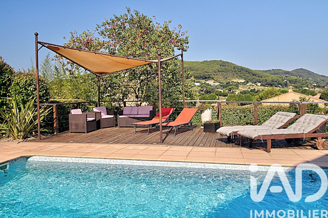 Casa en Évenos, Provenza-Alpes-Costa Azul, Francia 2 - 17797056