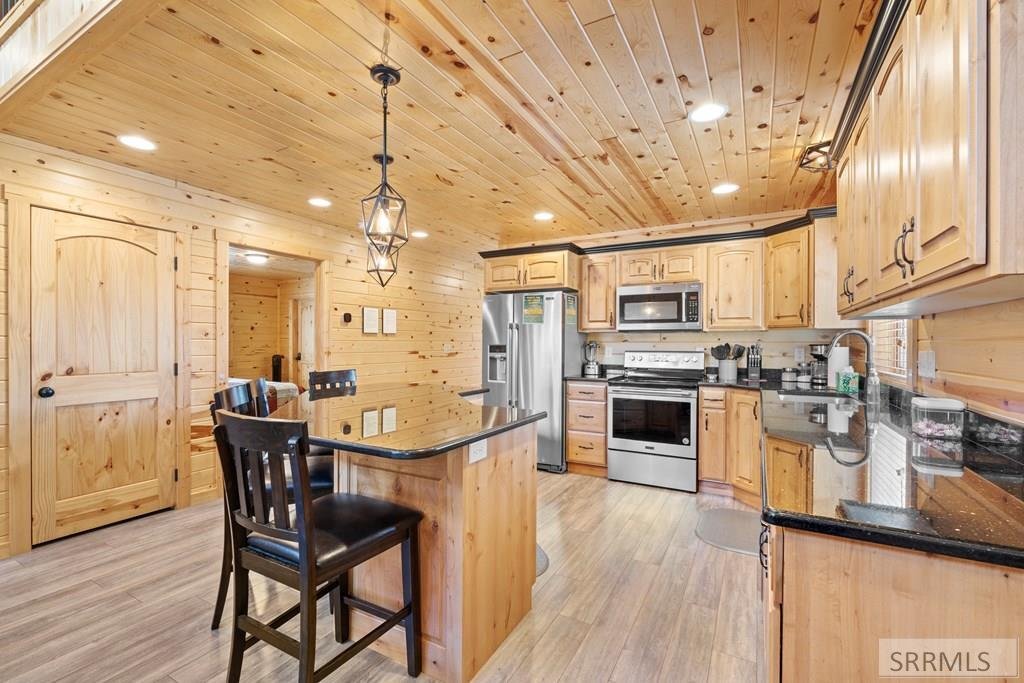 House in Island Park, Idaho, United States 3 - 17792762