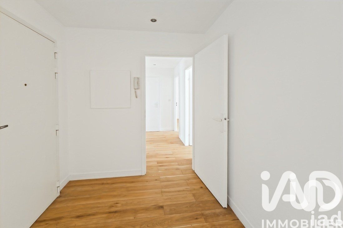 Apartment in Plateau Ouest, Suresnes, France 5 - 17797212